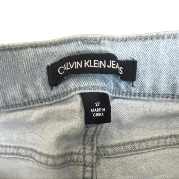 Calvin Klein Mid Rise Slim Boyfriend Jeans Light Wash Size 27 - Picture 6 of 8